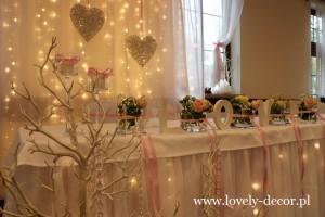 dekoracje weselne  sala w Besku dom kultury 